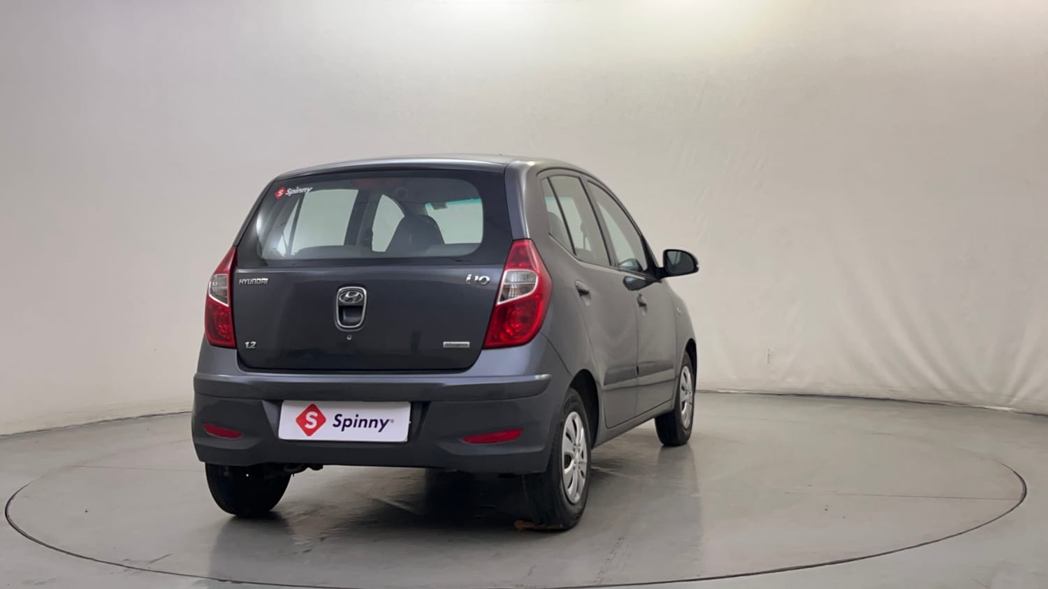 Used 2011 Hyundai i10 Magna 1.2 Kappa2 Petrol Manual exterior RIGHT REAR CORNER VIEW