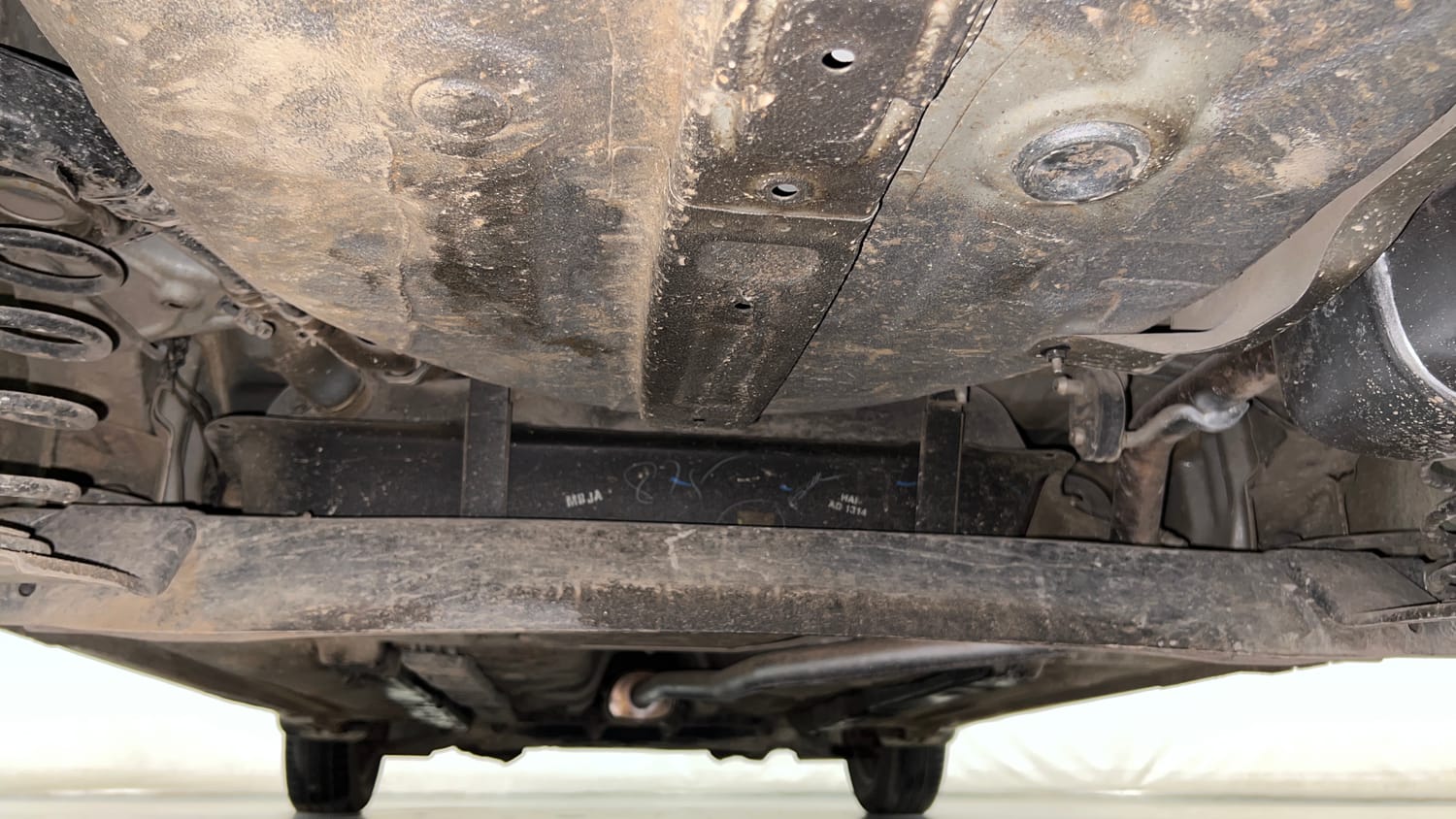 Used 2017 Hyundai Grand i10 Sportz 1.2 Kappa VTVT Petrol Manual extra REAR UNDERBODY VIEW (TAKEN FROM REAR)