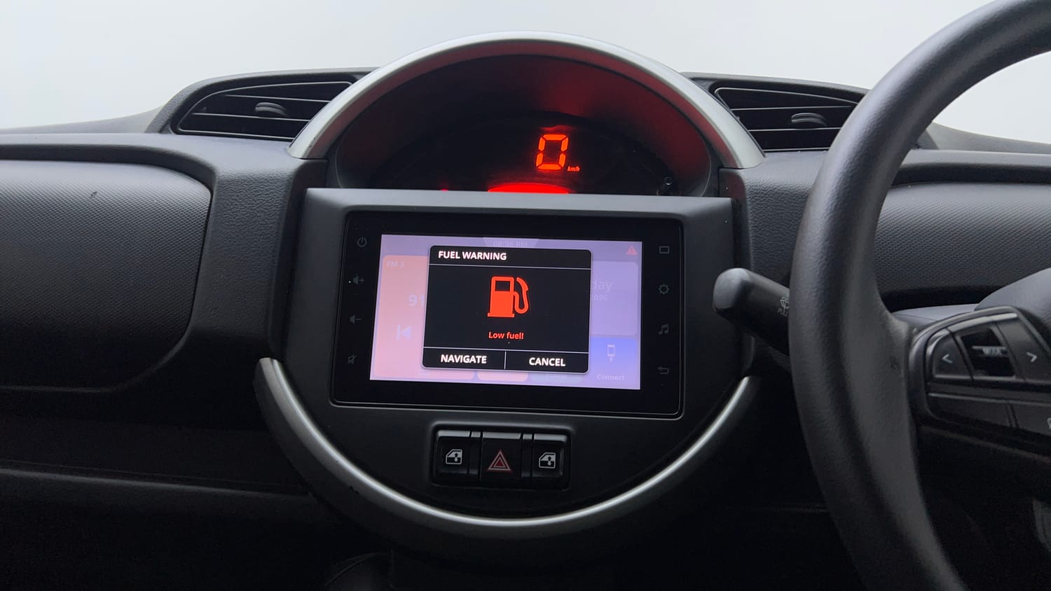 Used 2021 Maruti Suzuki S-Presso VXi Plus Petrol Manual top_features Touch screen infotainment system