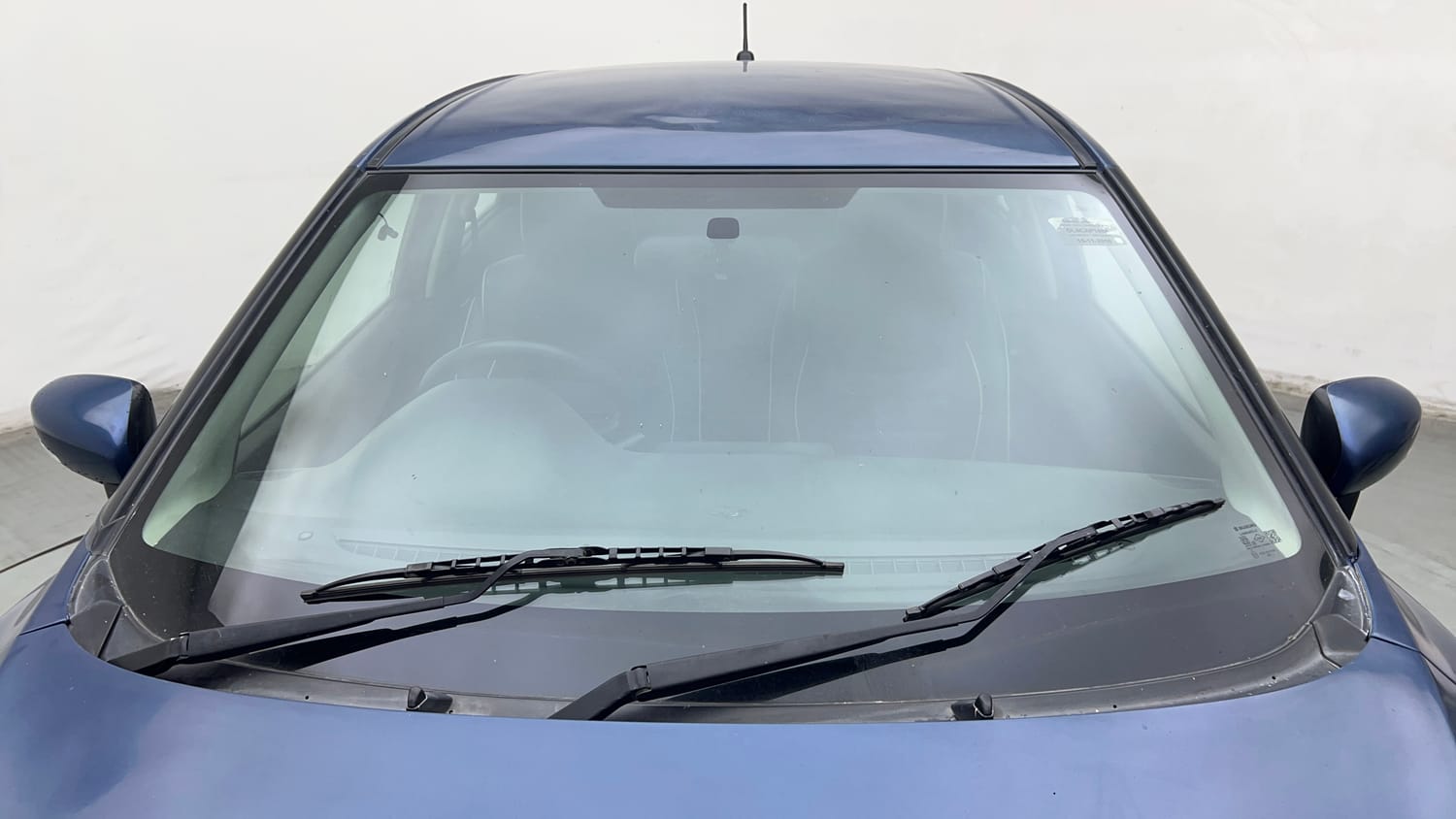 Used 2016 Maruti Suzuki Baleno Delta 1.2 Petrol Manual exterior FRONT WINDSHIELD VIEW