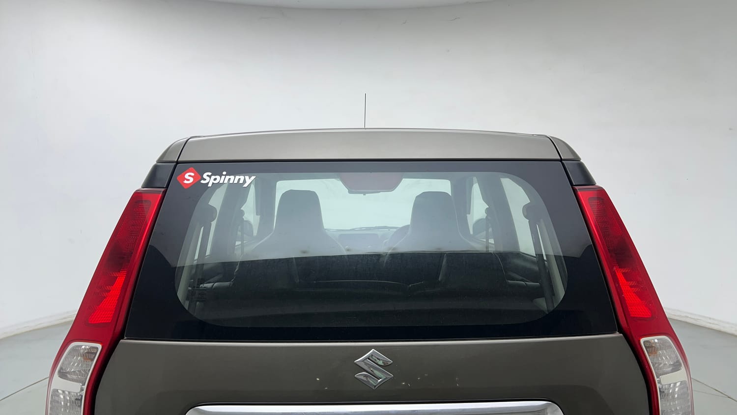 Used 2020 Maruti Suzuki Wagon R 1.0 VXi (O) 1.0 AMT Petrol Automatic exterior BACK WINDSHIELD VIEW