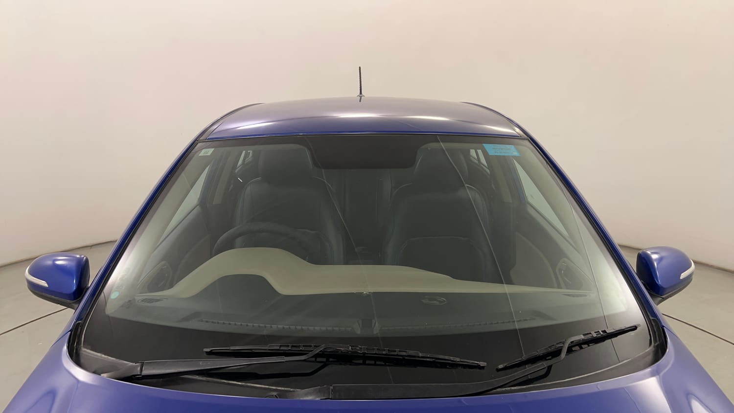 Used 2015 Hyundai Elite i20 Asta 1.2 Petrol Manual exterior FRONT WINDSHIELD VIEW
