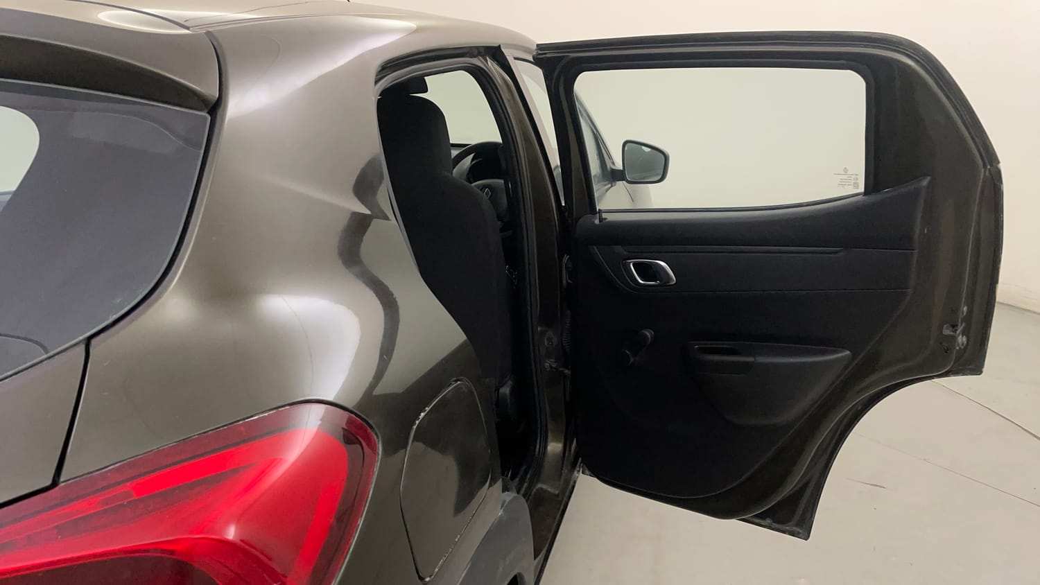 Used 2019 Renault Kwid RXT Opt Petrol Manual interior RIGHT REAR DOOR OPEN VIEW