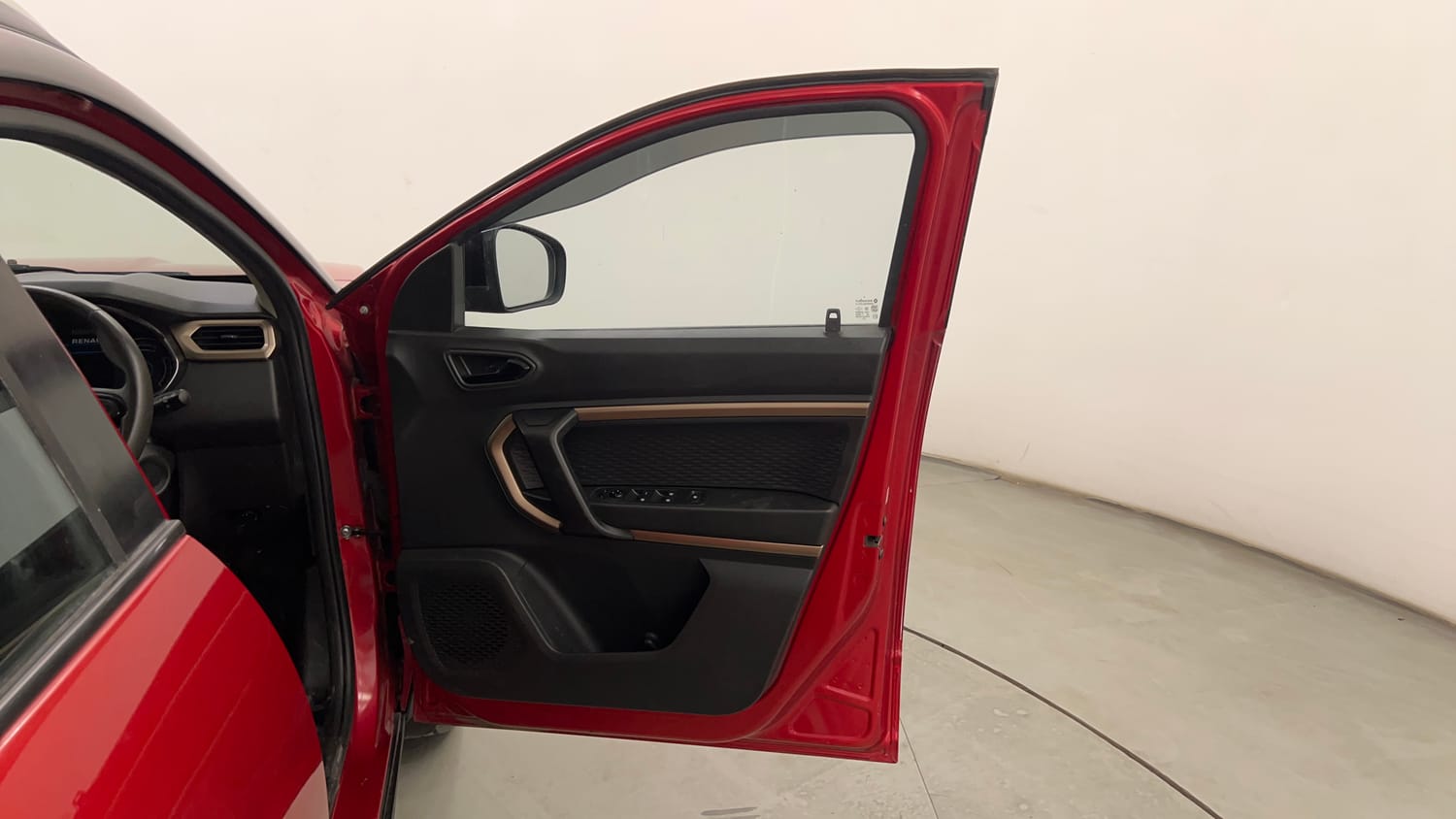Used 2022 Renault Kiger RXT (O) MT Dual Tone Petrol Manual interior RIGHT FRONT DOOR OPEN VIEW