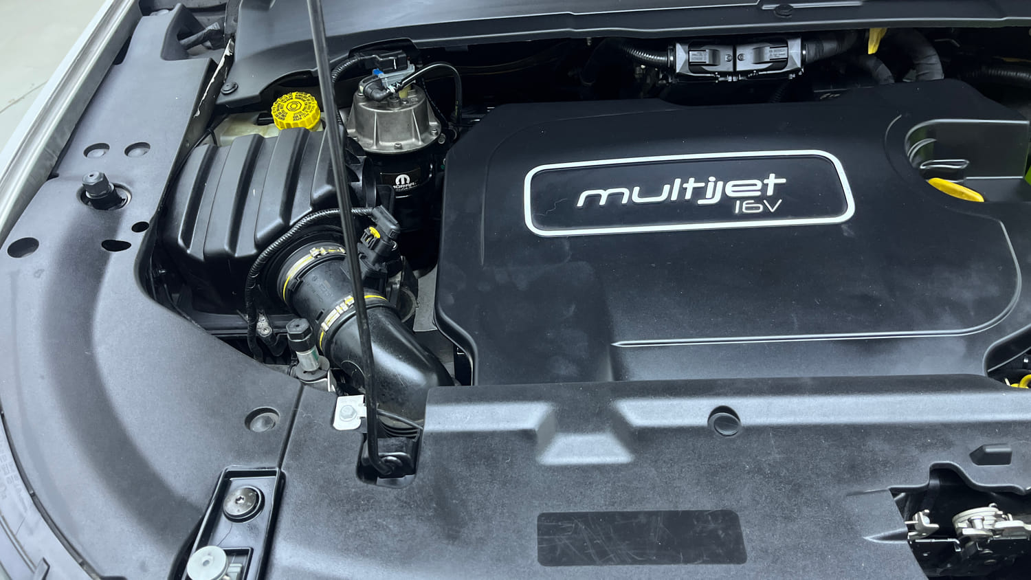 Used 2018 Jeep Compass Limited (O) 2.0 Diesel Diesel Manual engine ENGINE RIGHT SIDE VIEW