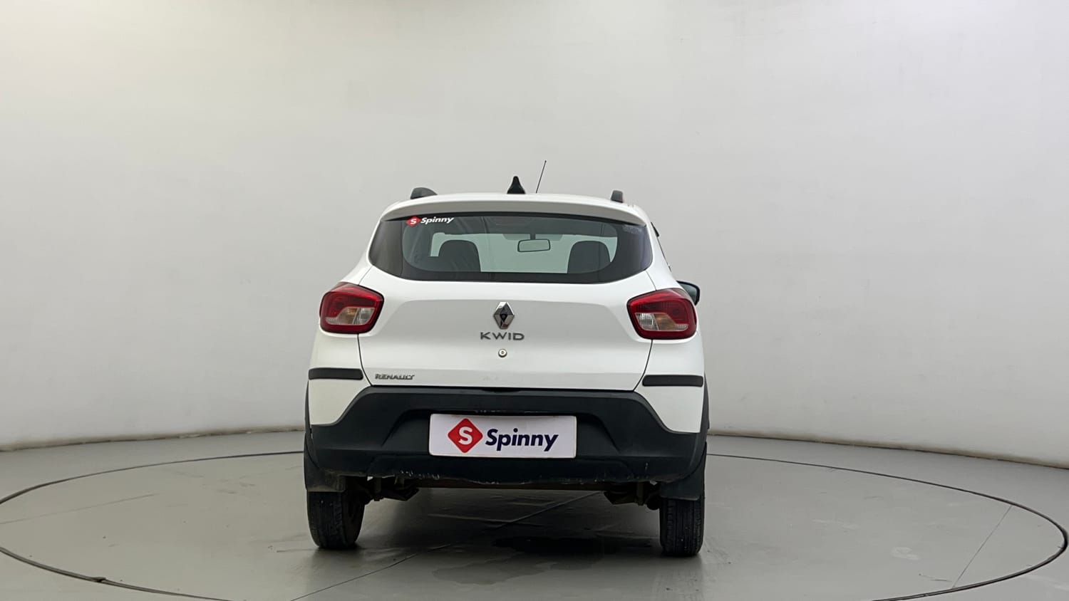 Used 2018 Renault Kwid RXT (O) 1.0 SCE Edition Petrol Manual exterior BACK VIEW