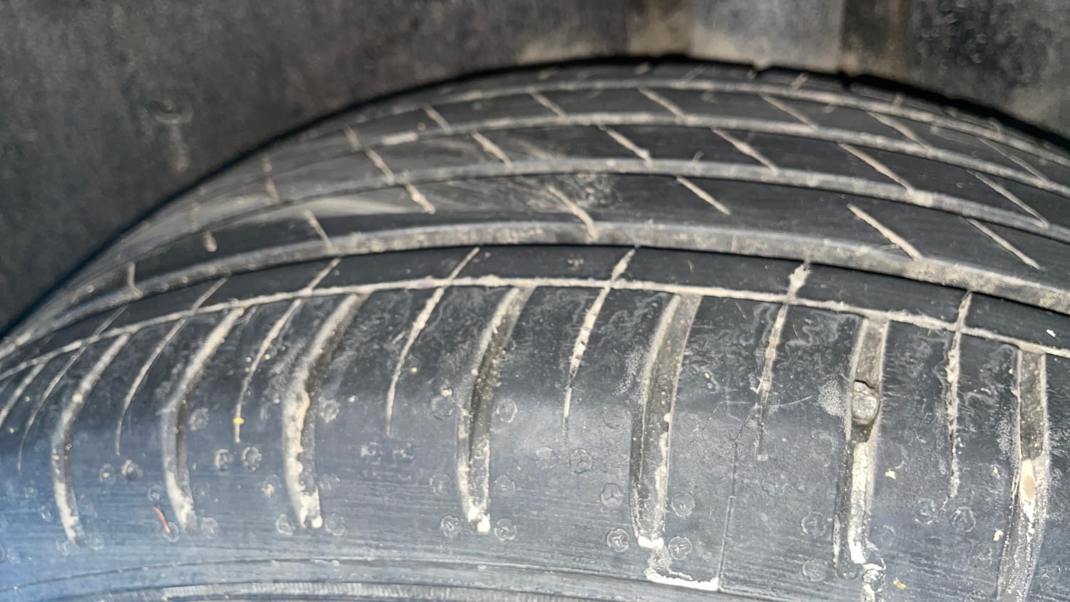 Used 2022 MG Motors Hector Sharp 1.5 Petrol CVT Petrol Automatic tyres LEFT REAR TYRE TREAD VIEW