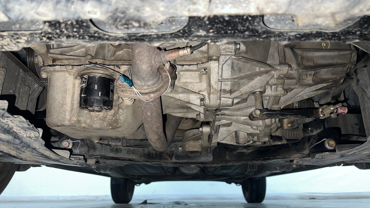 Used 2019 Maruti Suzuki Baleno Sigma 1.2 Petrol Manual extra FRONT LEFT UNDERBODY VIEW