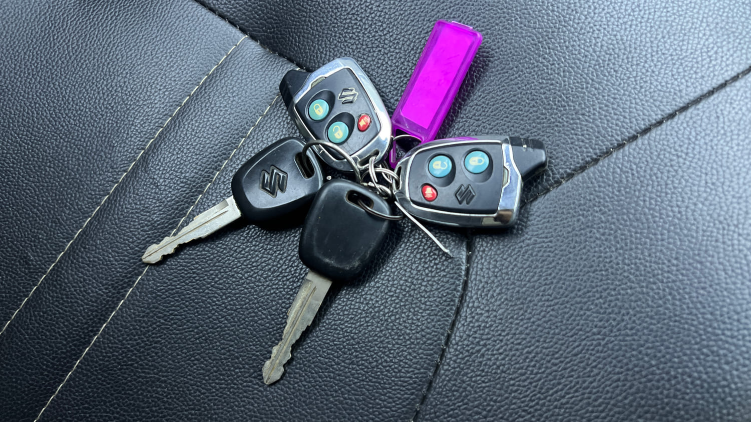 Used 2014 Maruti Suzuki Celerio VXi Petrol Manual extra CAR KEY VIEW
