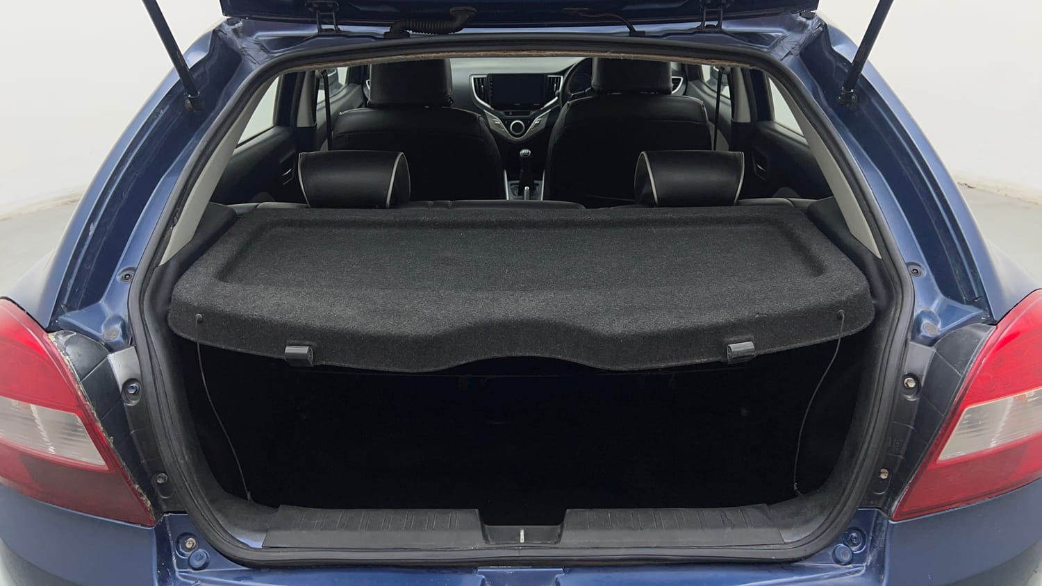Used 2016 Maruti Suzuki Baleno Delta 1.2 Petrol Manual interior DICKY INSIDE VIEW