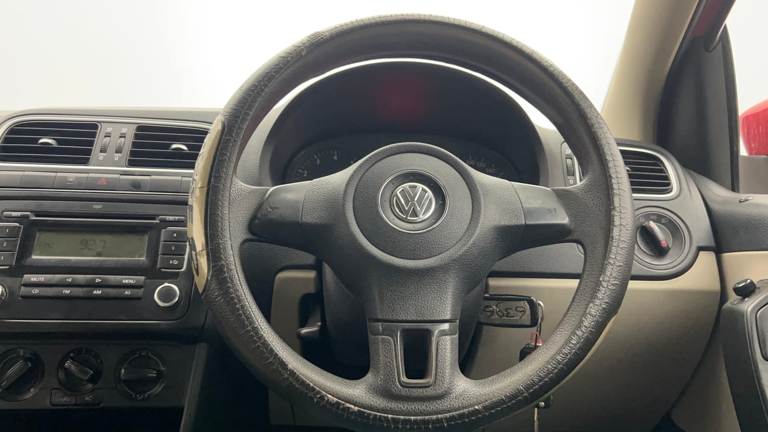 Used 2012 Volkswagen Polo Comfortline 1.2L (P) Petrol Manual interior STEERING VIEW