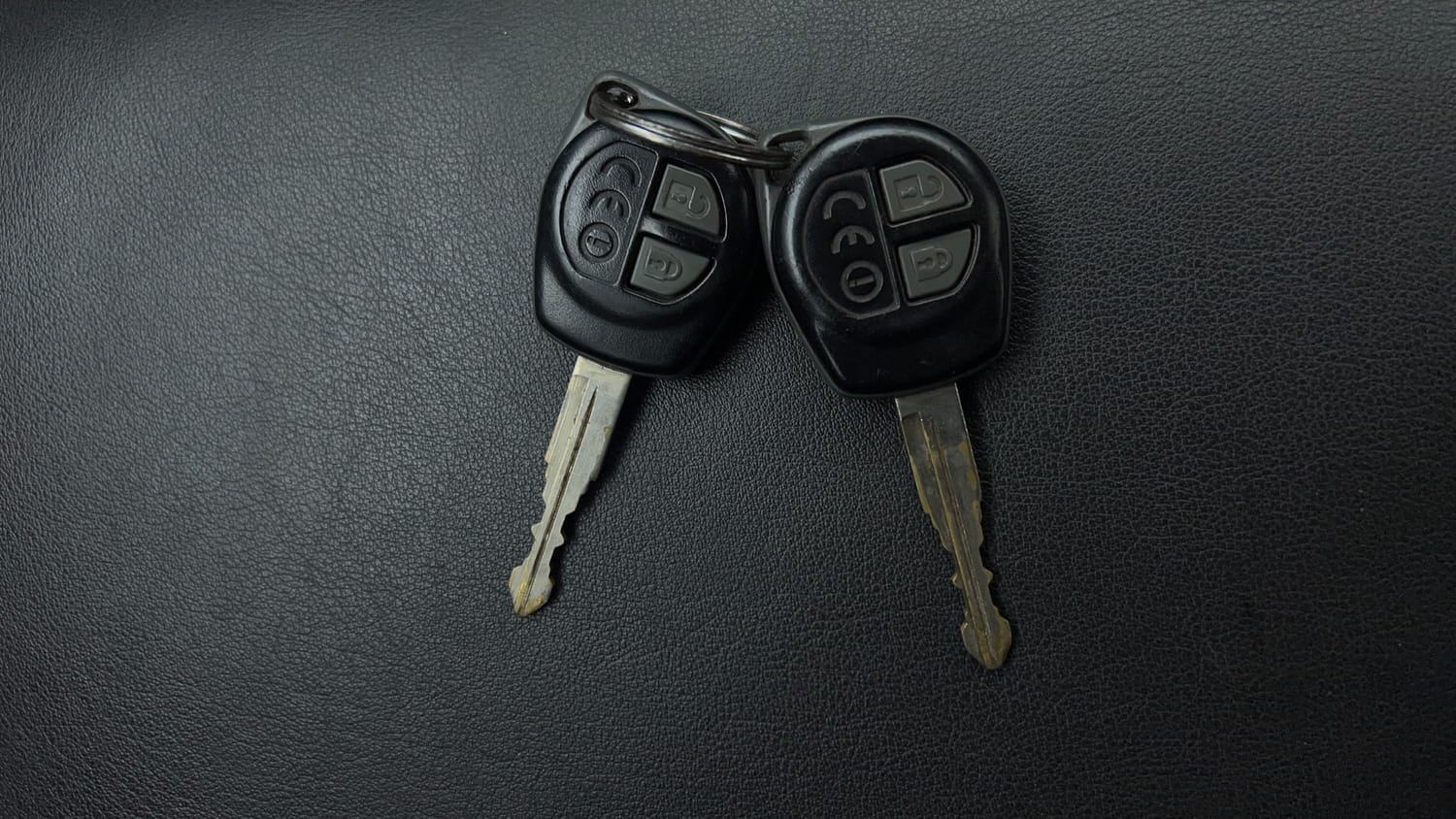 Used 2016 Maruti Suzuki Baleno Delta 1.2 Petrol Manual extra CAR KEY VIEW