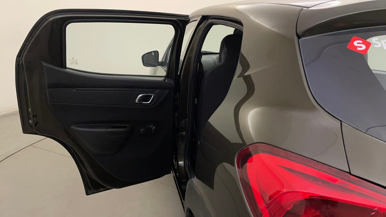 Used 2019 Renault Kwid RXT Opt Petrol Manual interior LEFT REAR DOOR OPEN VIEW
