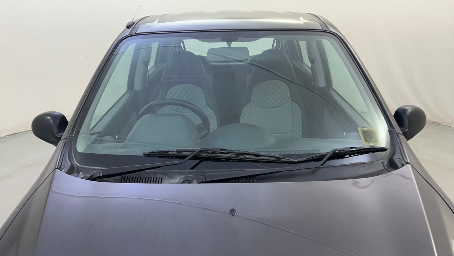 Used 2017 Maruti Suzuki Alto 800 LXi Petrol Manual exterior FRONT WINDSHIELD VIEW