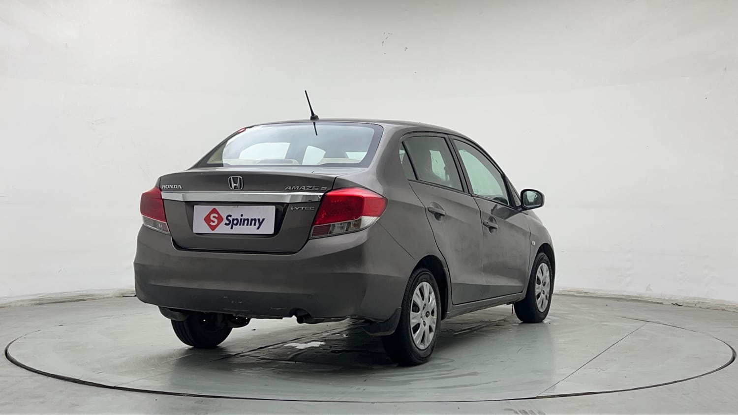 Used 2014 Honda Amaze 1.2 S i-VTEC Petrol Manual exterior RIGHT REAR CORNER VIEW