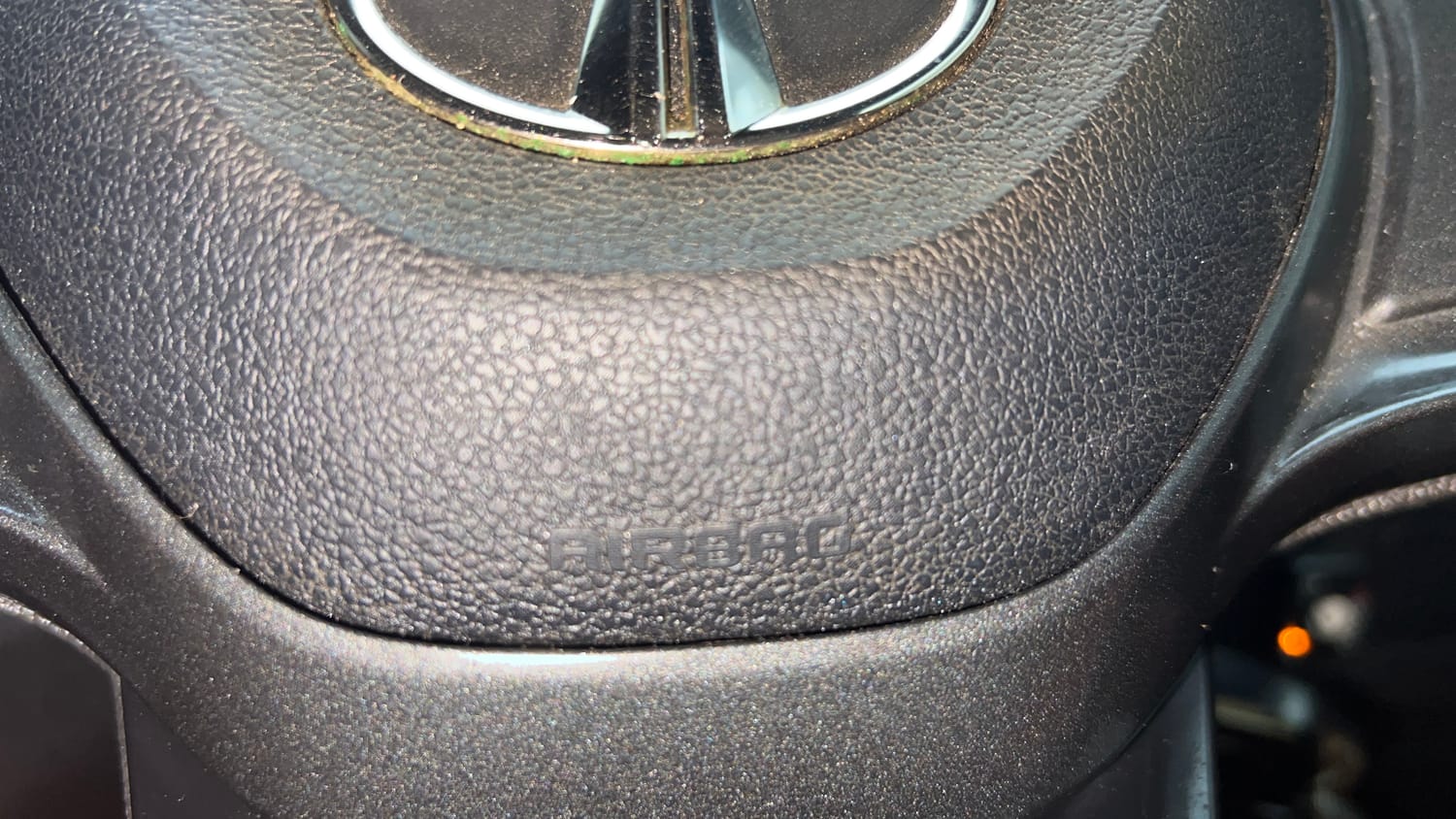 Used 2023 Tata Punch Adventure RHYTHM PACK MT Petrol + CNG (Outside Fitted) Cng Manual top_features Airbags