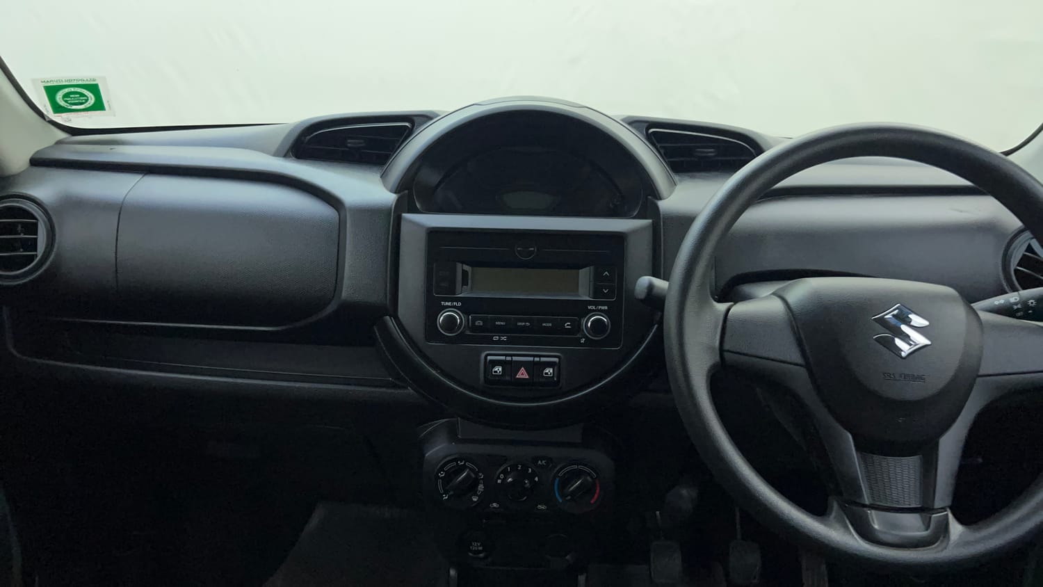 Used 2021 Maruti Suzuki S-Presso VXi Petrol Manual interior MUSIC SYSTEM & AC CONTROL VIEW