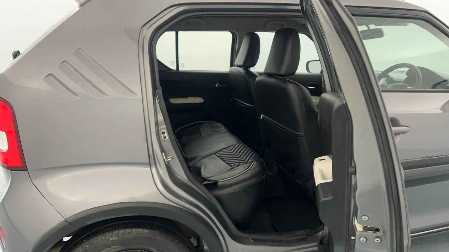 Used 2020 Maruti Suzuki Ignis Zeta 1.2 MT Petrol Manual interior RIGHT SIDE REAR DOOR CABIN VIEW
