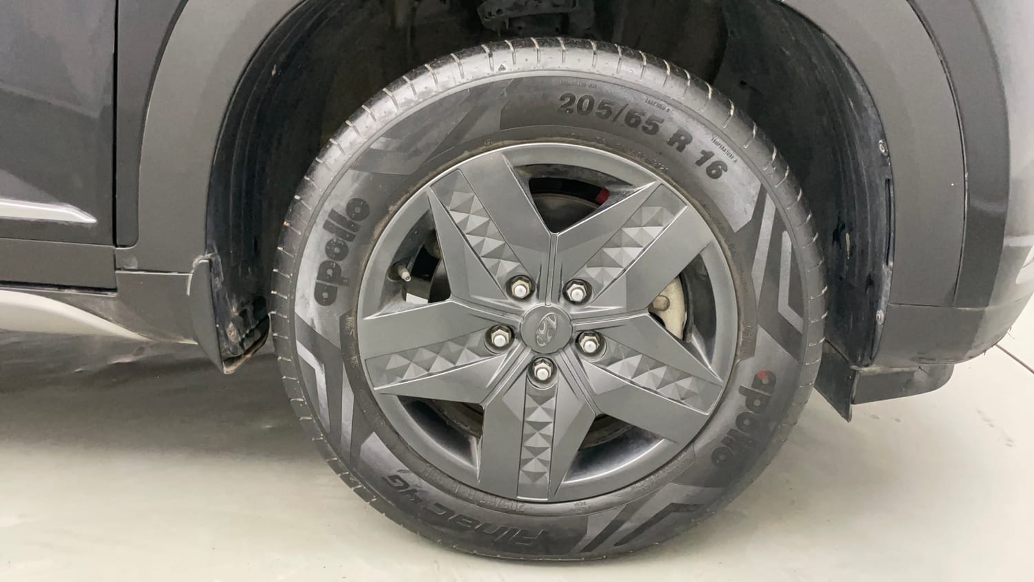 Used 2021 Hyundai Creta S 1.5 Petrol Petrol Manual tyres RIGHT FRONT TYRE RIM VIEW