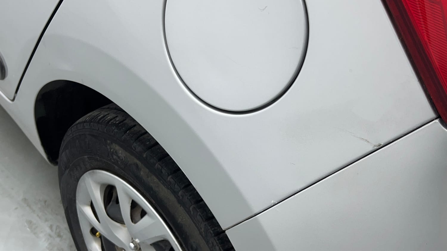 Used 2017 Hyundai Grand i10 Sportz 1.2 Kappa VTVT Petrol Manual dents MINOR DENT