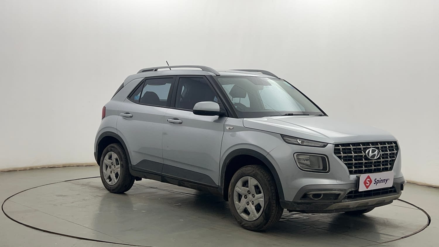 Used 2022 Hyundai Venue S 1.2 Petrol Petrol Manual exterior RIGHT FRONT CORNER VIEW