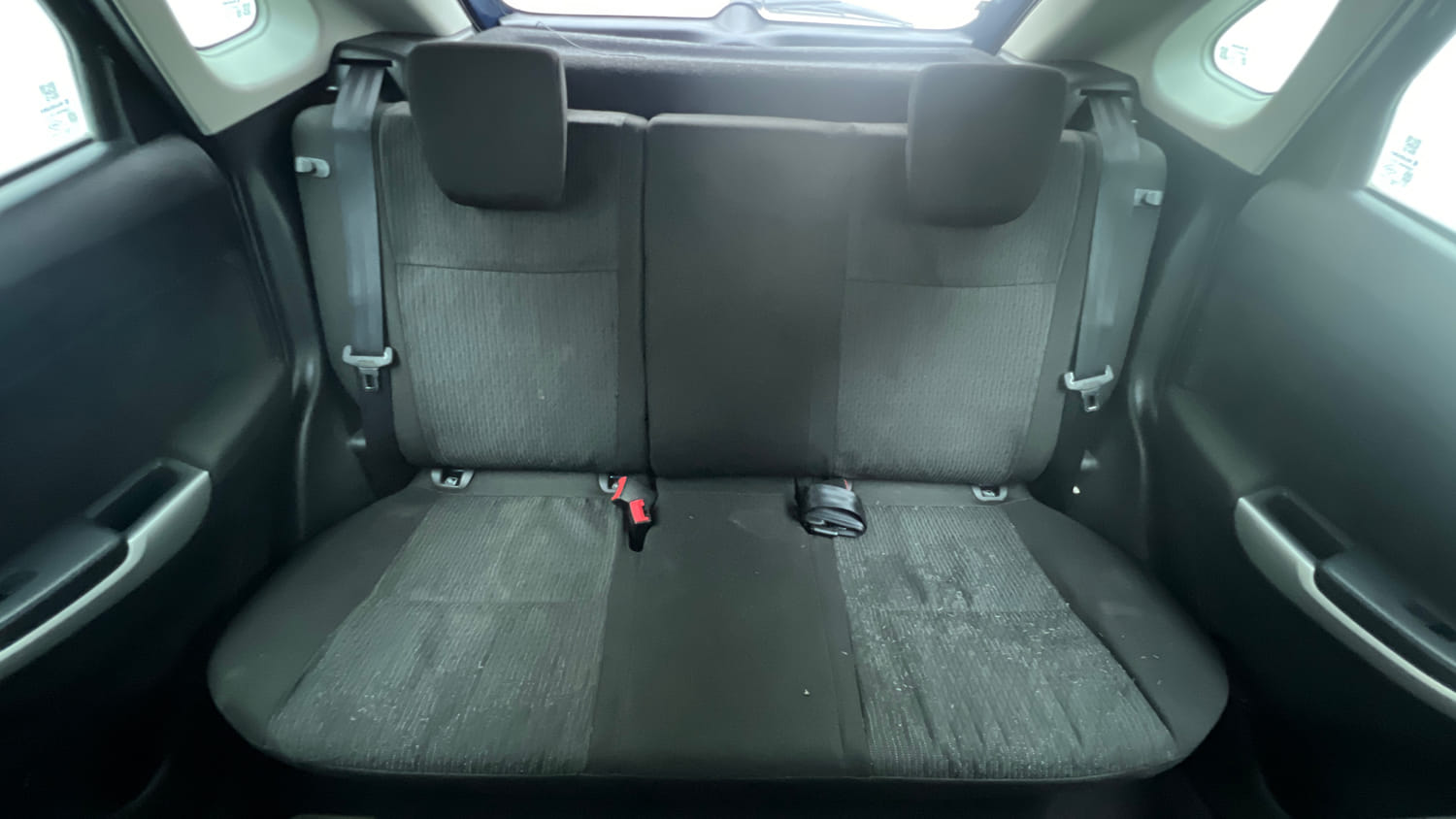 Used 2017 Maruti Suzuki Baleno Alpha 1.2 Petrol Manual interior REAR SEAT CONDITION VIEW