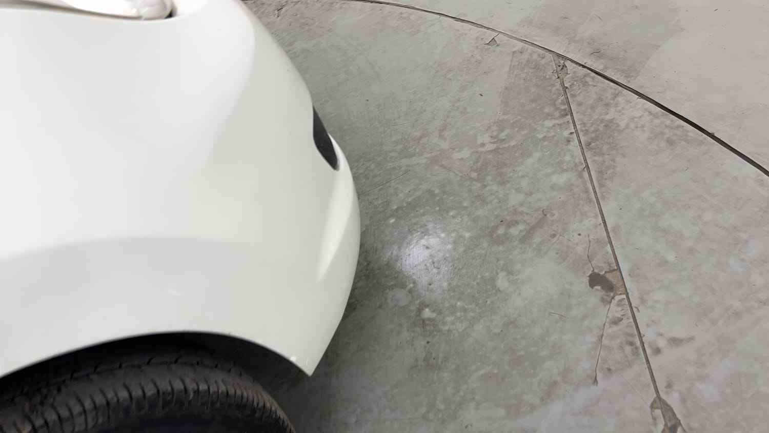 Used 2013 Maruti Suzuki A-Star VXI Petrol Manual dents MINOR SCRATCH