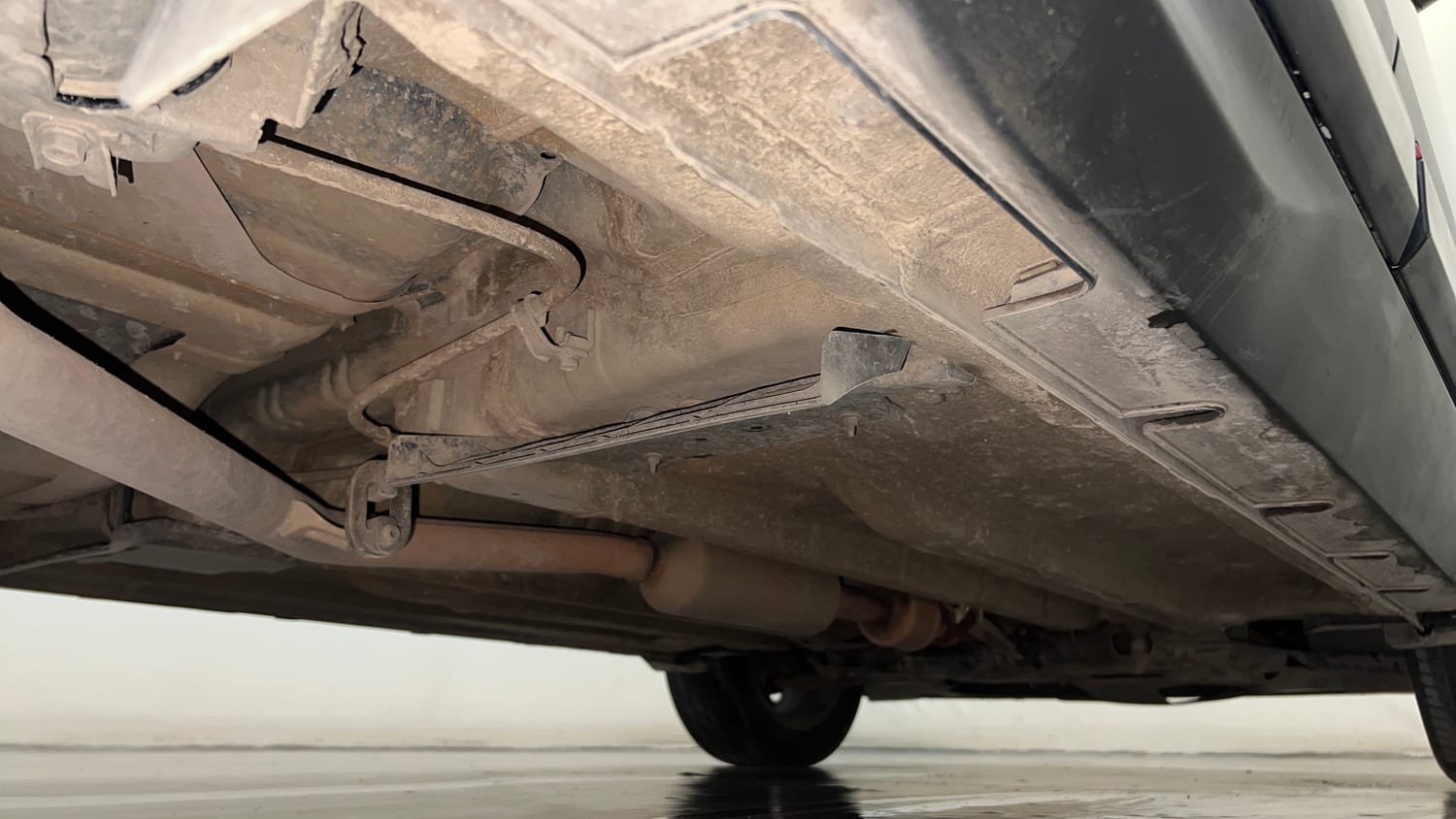 Used 2019 kia Seltos GTX Plus DCT 1.4 Petrol Automatic extra REAR RIGHT UNDERBODY VIEW