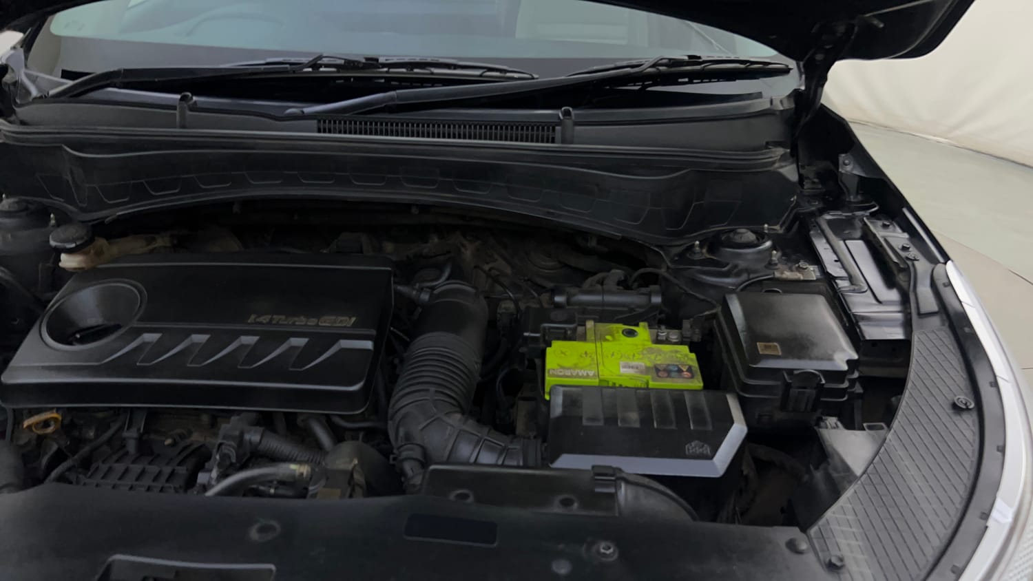 Used 2019 kia Seltos GTX Plus DCT 1.4 Petrol Automatic engine ENGINE LEFT SIDE HINGE & APRON VIEW