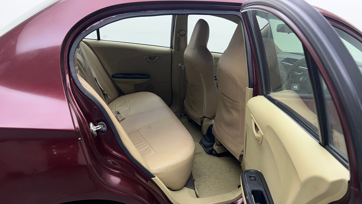 Used 2016 Honda Amaze 1.2 S i-VTEC Petrol Manual interior RIGHT SIDE REAR DOOR CABIN VIEW