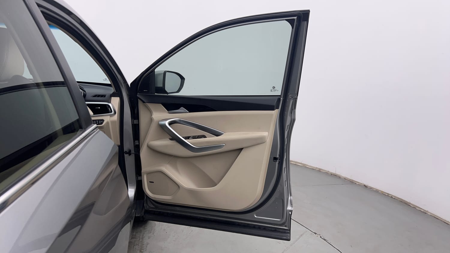 Used 2021 MG Motors Hector Sharp 1.5 Petrol Turbo DCT Petrol Automatic interior RIGHT FRONT DOOR OPEN VIEW