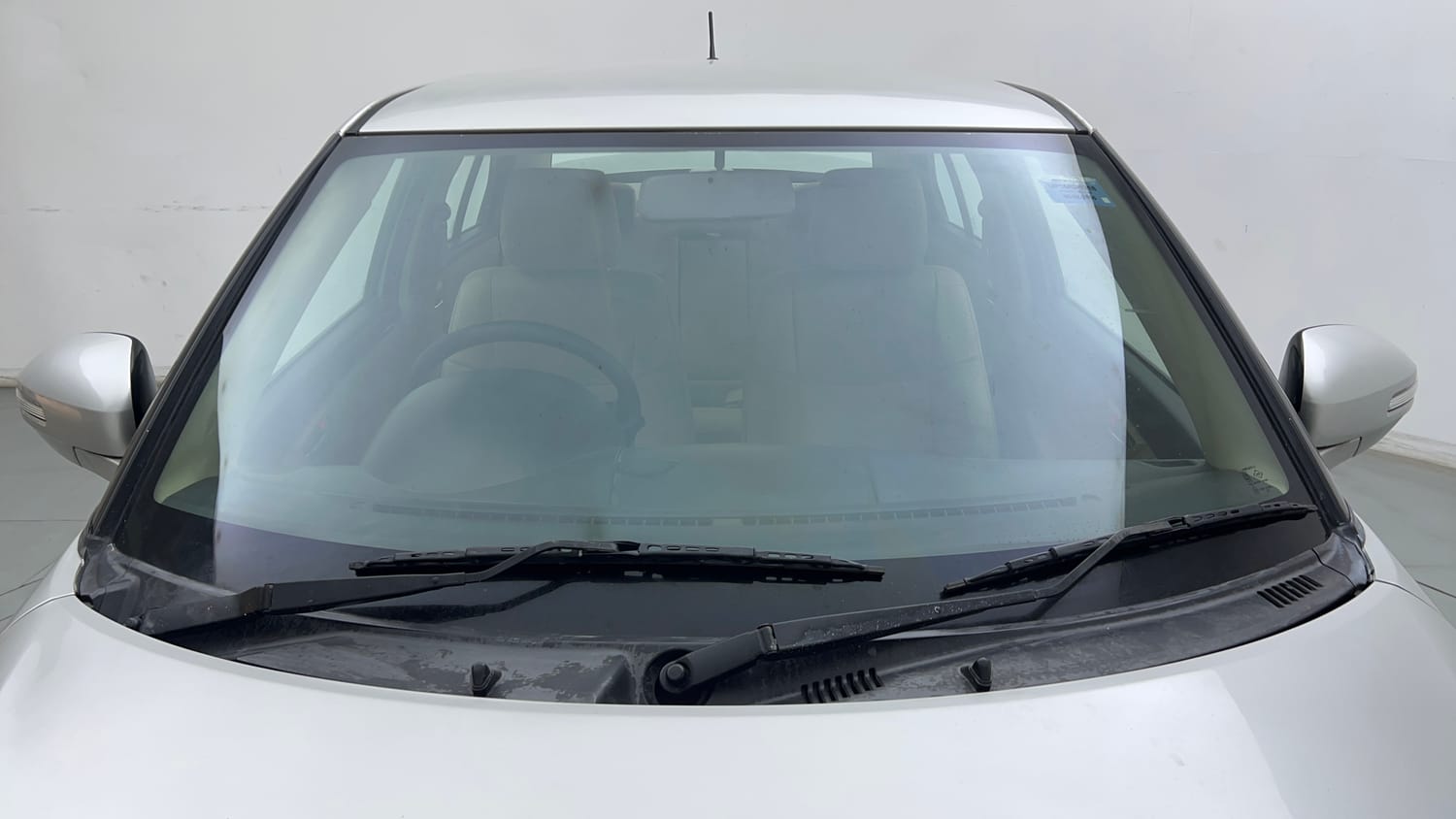 Used 2016 Maruti Suzuki Swift Dzire VXI Petrol Manual exterior FRONT WINDSHIELD VIEW