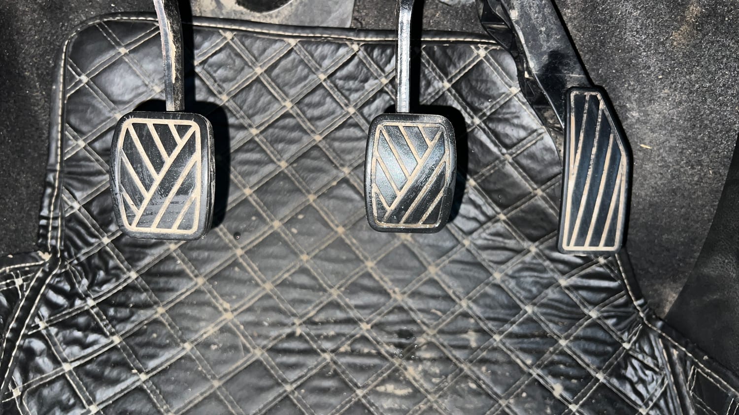Used 2021 Maruti Suzuki S-Presso VXi Plus Petrol Manual interior PEDALS VIEW