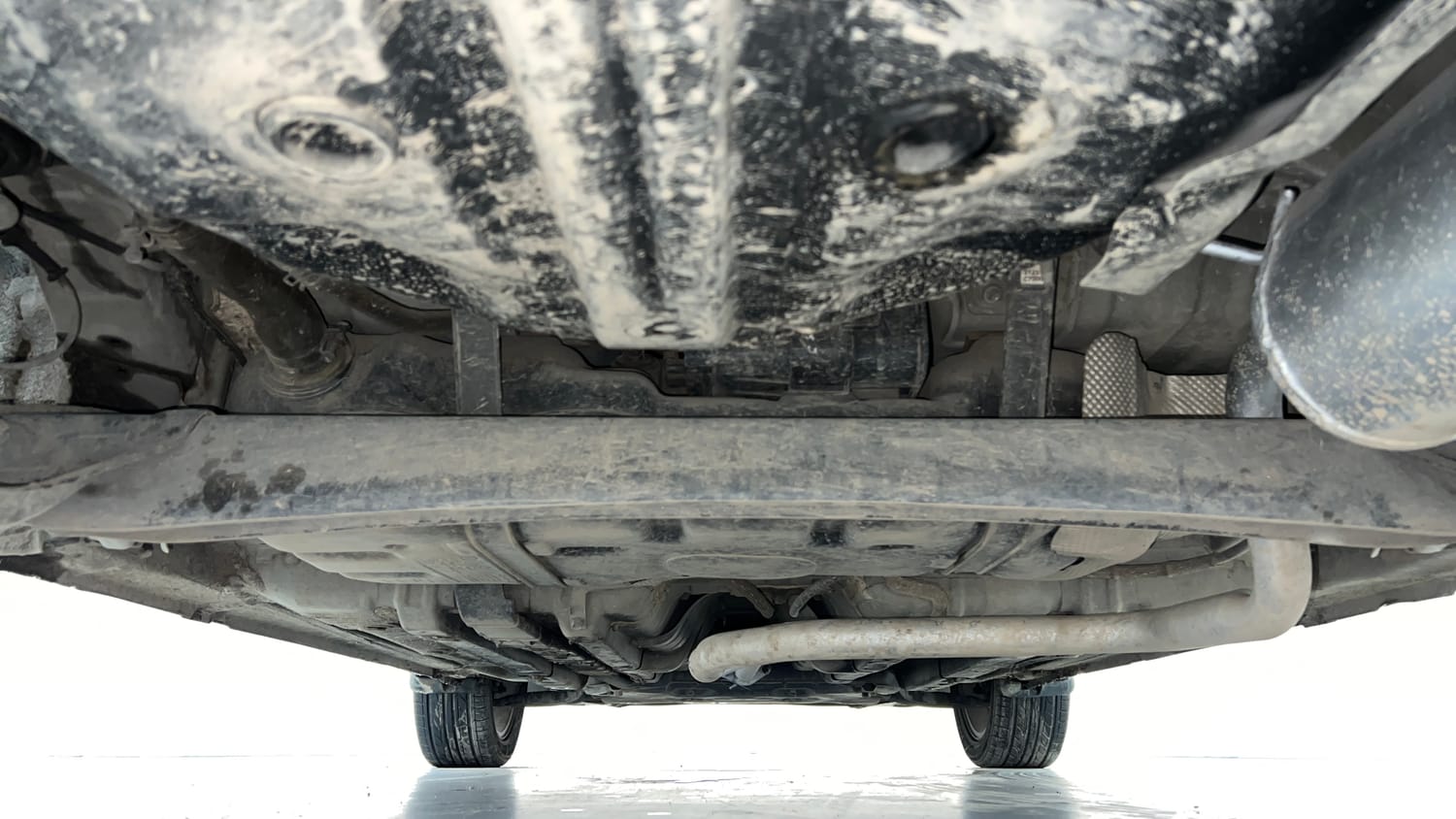 Used 2016 Hyundai Elite i20 Asta 1.2 Petrol Manual extra REAR UNDERBODY VIEW (TAKEN FROM REAR)