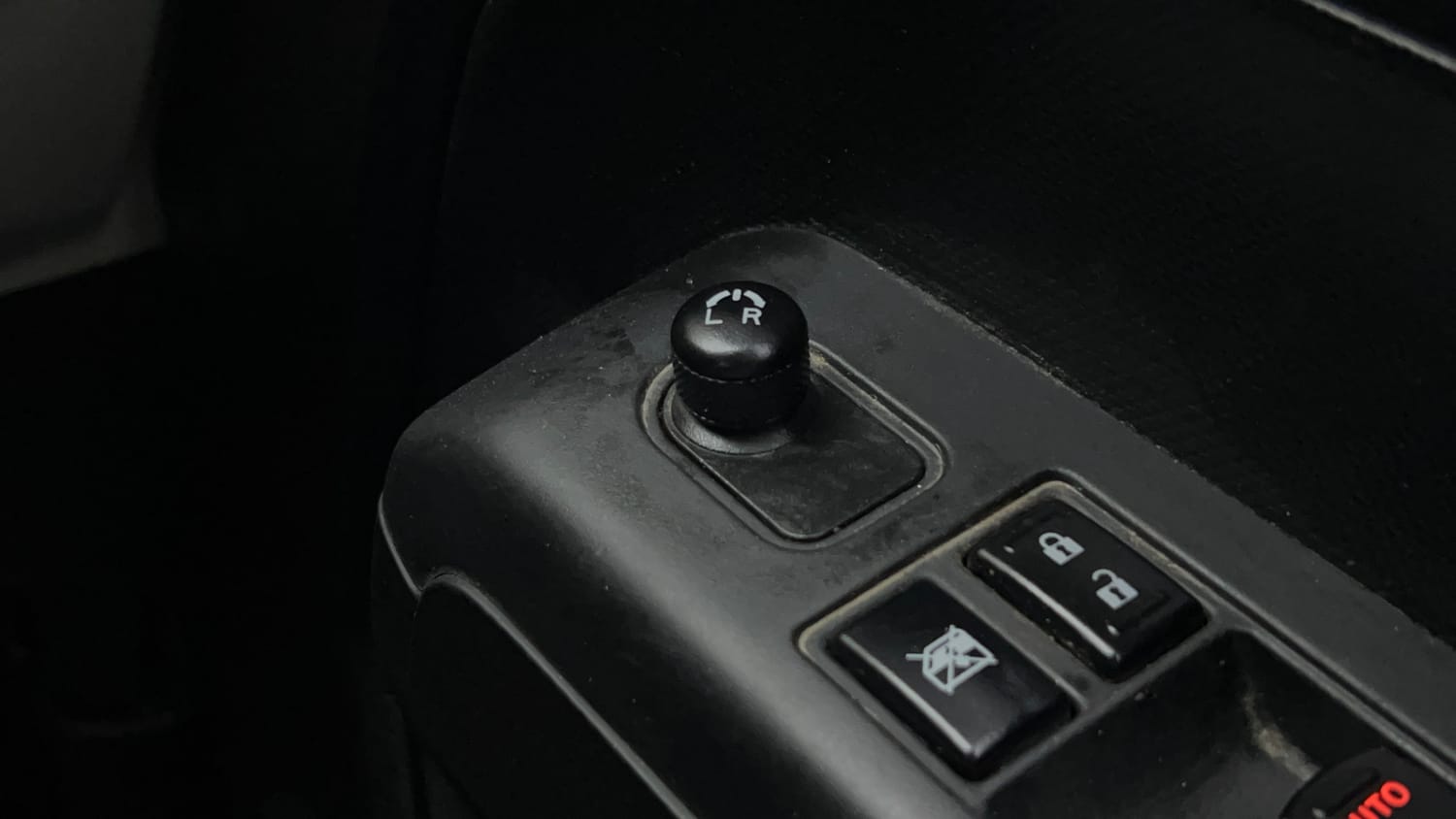 Used 2024 Maruti Suzuki Wagon R VXI 1.0 CNG Cng Manual top_features Adjustable ORVM
