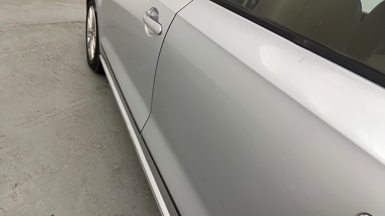Used 2016 Volkswagen Vento Highline 1.2 (P) AT Petrol Automatic dents MINOR SCRATCH