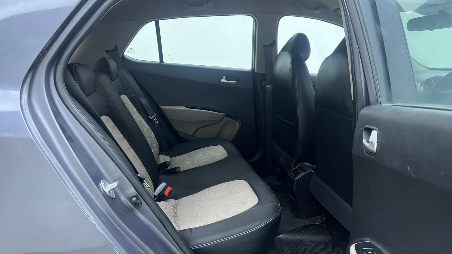 Used 2015 Hyundai Grand i10 Sportz 1.2 Kappa VTVT Petrol Manual interior RIGHT SIDE REAR DOOR CABIN VIEW