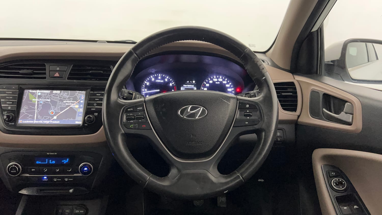 Used 2016 Hyundai Elite i20 Asta 1.2 Petrol Manual interior STEERING VIEW