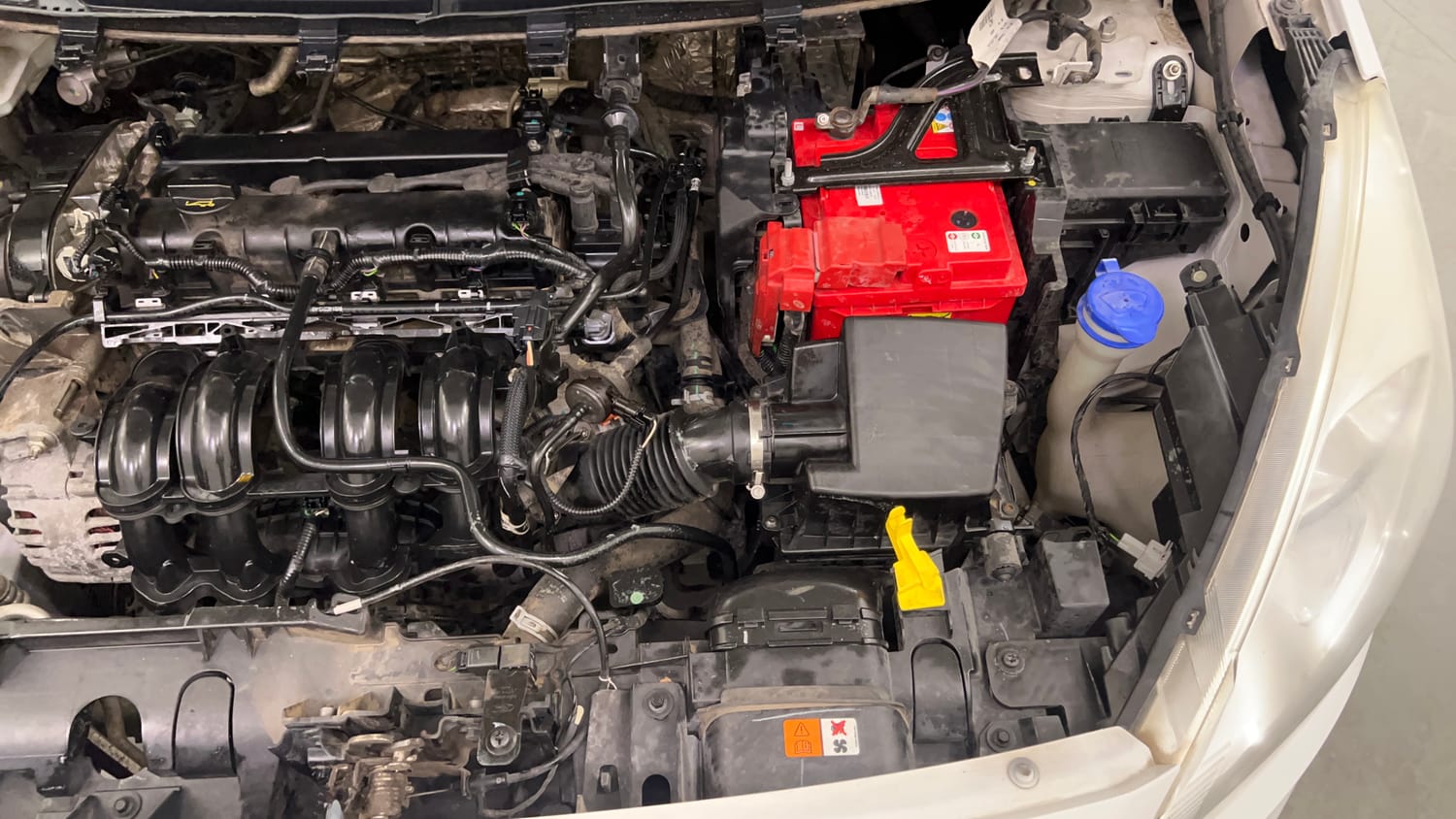 Used 2018 Ford Figo Titanium 1.2 Ti-VCT Petrol Manual engine ENGINE LEFT SIDE VIEW