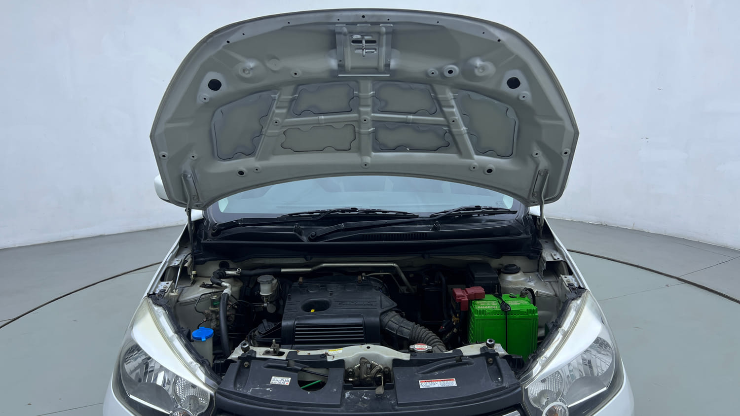 Used 2014 Maruti Suzuki Celerio VXi Petrol Manual engine ENGINE & BONNET OPEN FRONT VIEW