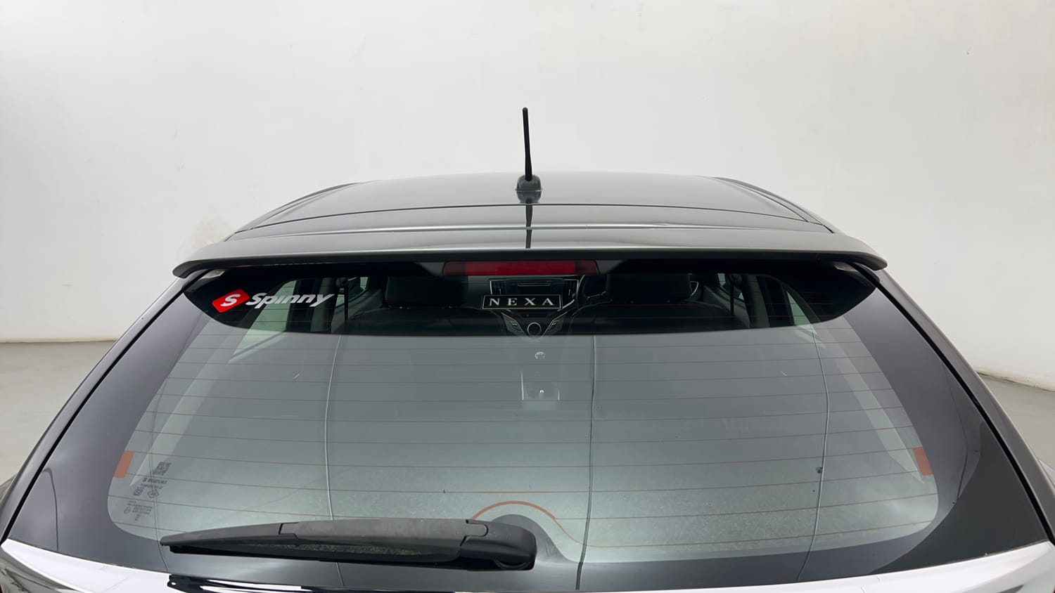Used 2016 Maruti Suzuki Baleno Zeta 1.2 Petrol Manual exterior BACK WINDSHIELD VIEW