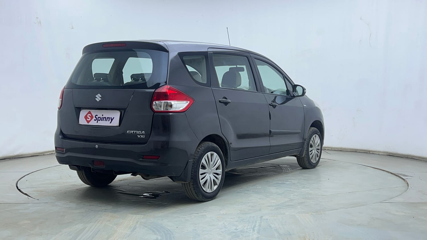Used 2013 Maruti Suzuki Ertiga Vxi Petrol Manual exterior RIGHT REAR CORNER VIEW
