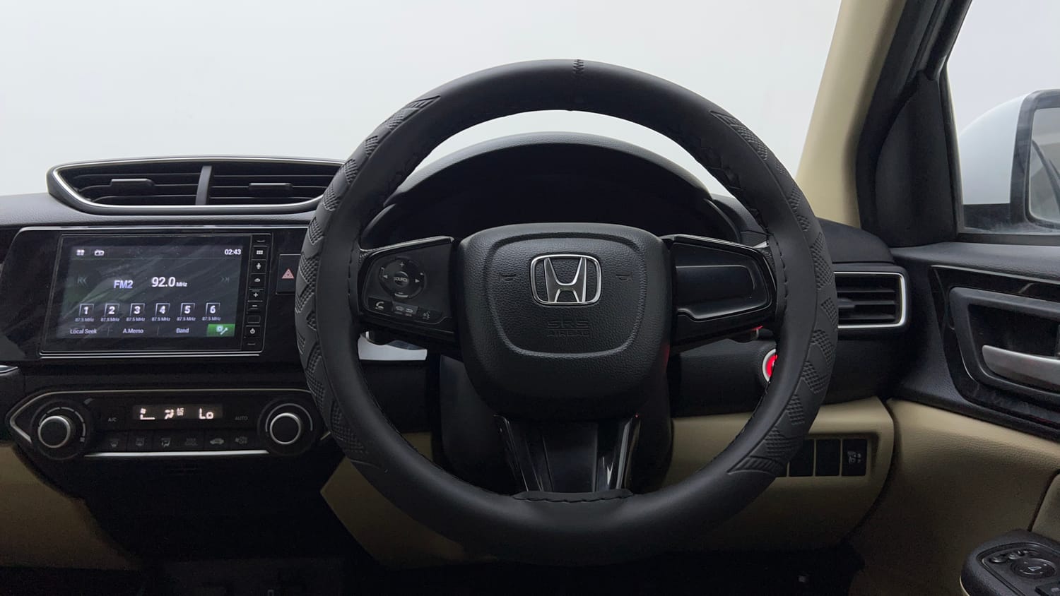 Used 2020 Honda Amaze 1.2 S CVT Petrol Petrol Automatic interior STEERING VIEW