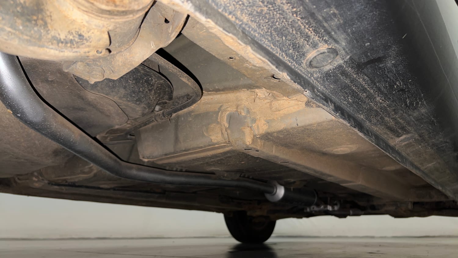Used 2011 Hyundai i10 Magna 1.2 Kappa2 Petrol Manual extra REAR RIGHT UNDERBODY VIEW
