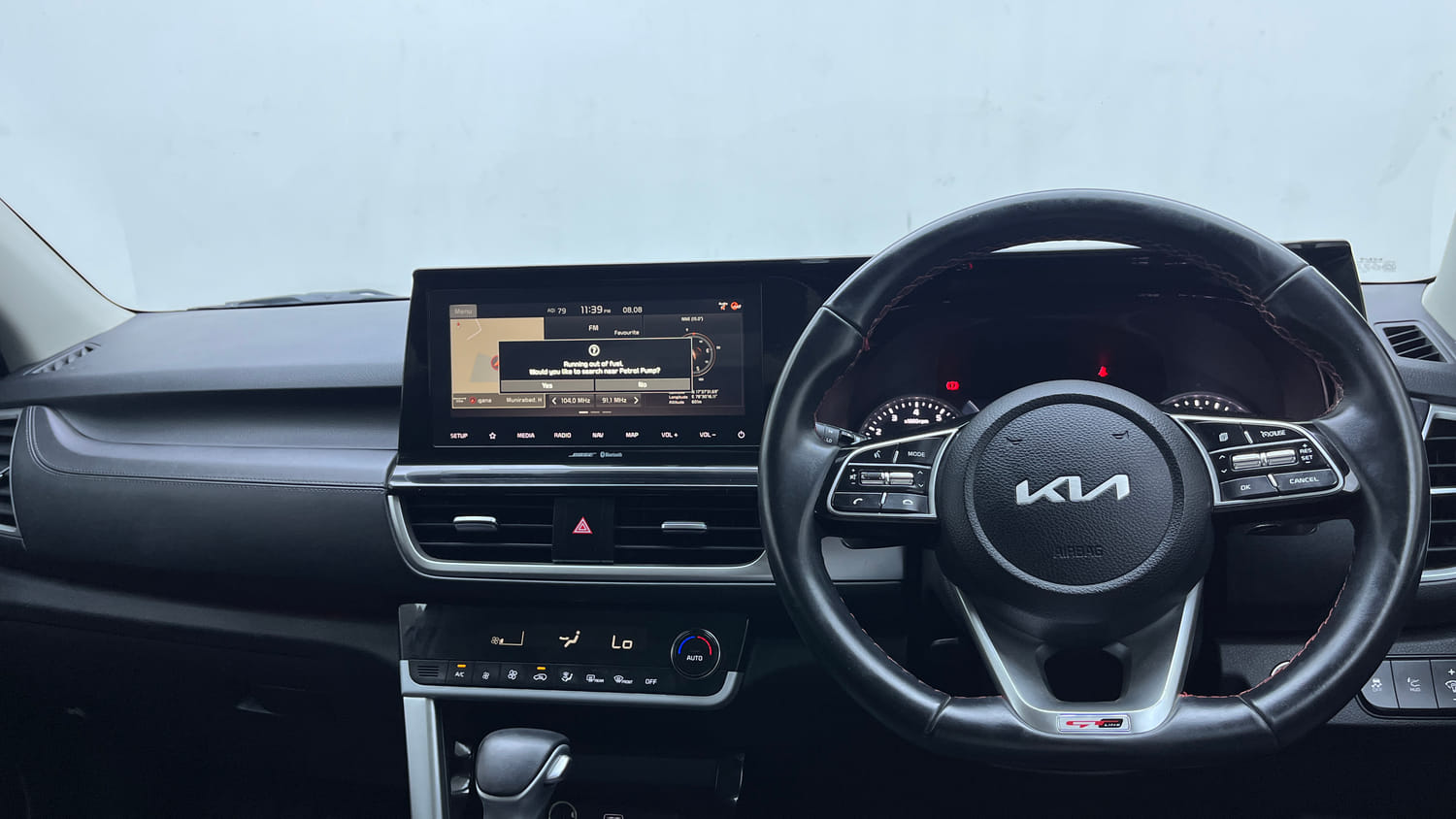 Used 2022 Kia Seltos GTX Plus 1.4 DCT Petrol Automatic interior DASHBOARD VIEW