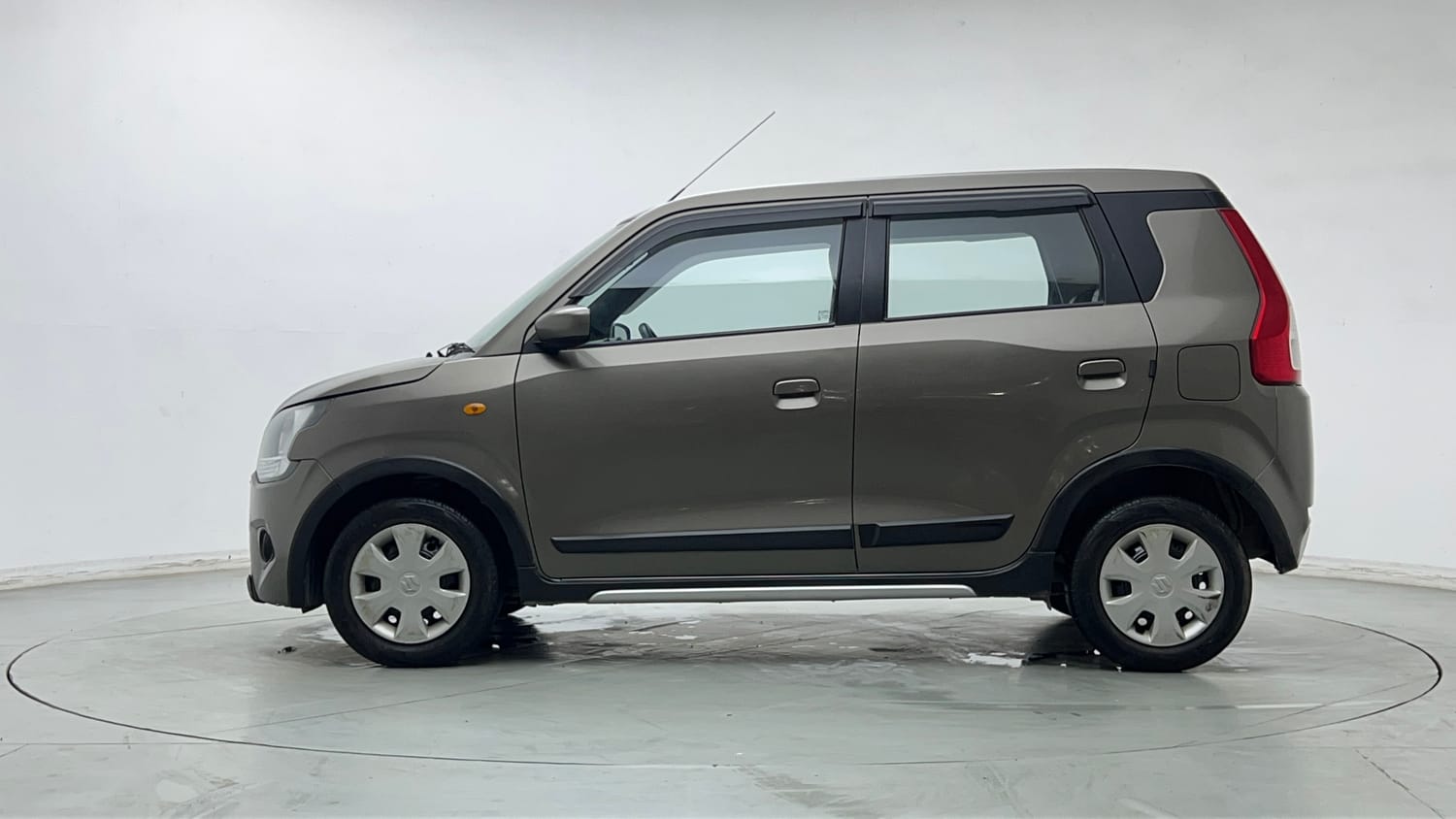 Used 2020 Maruti Suzuki Wagon R 1.0 VXi (O) 1.0 AMT Petrol Automatic exterior LEFT SIDE VIEW