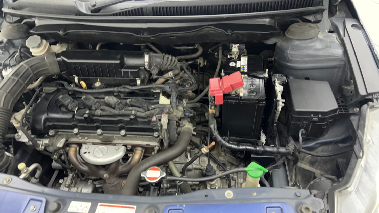 Used 2018 Maruti Suzuki Ciaz Delta Hybrid 1.5 AT Petrol Automatic engine ENGINE LEFT SIDE VIEW