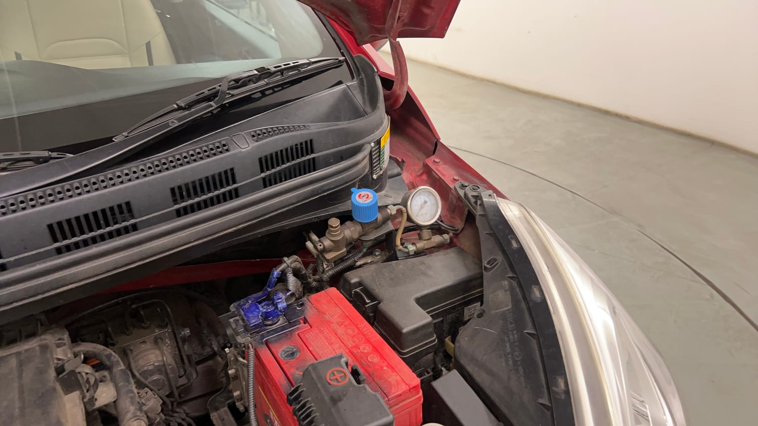 Used 2019 Hyundai Grand i10 Magna 1.2 Kappa VTVT CNG Cng Manual engine ENGINE LEFT SIDE HINGE & APRON VIEW