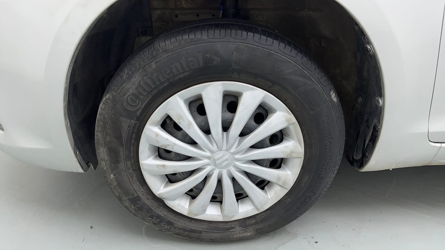 Used 2016 Maruti Suzuki Swift Dzire VXI Petrol Manual tyres LEFT FRONT TYRE RIM VIEW