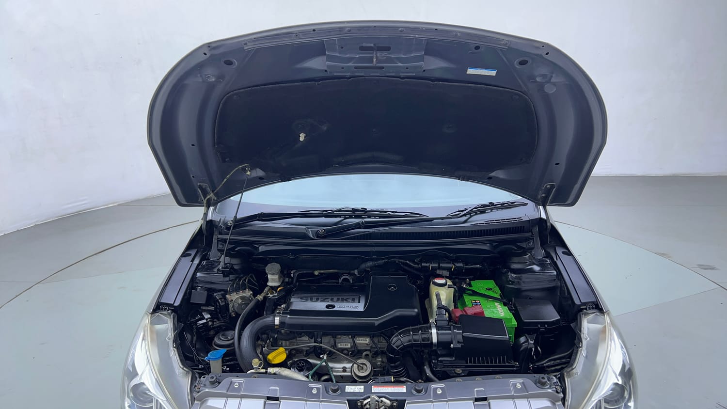 Used 2017 Maruti Suzuki Ciaz Zeta 1.3 Hybrid Diesel Manual engine ENGINE & BONNET OPEN FRONT VIEW